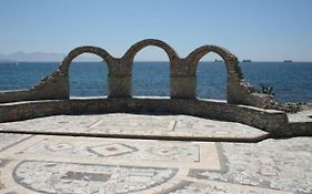 Theatraki